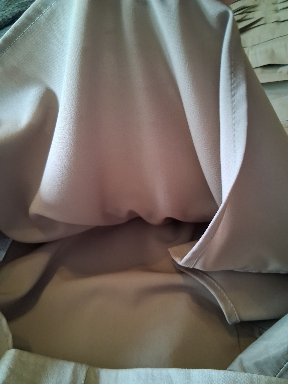 BCBG Max Azria Ruched Bodycon Mini Dress Neutral Taupe Gravel Size 8 Night Out - Picture 10 of 15